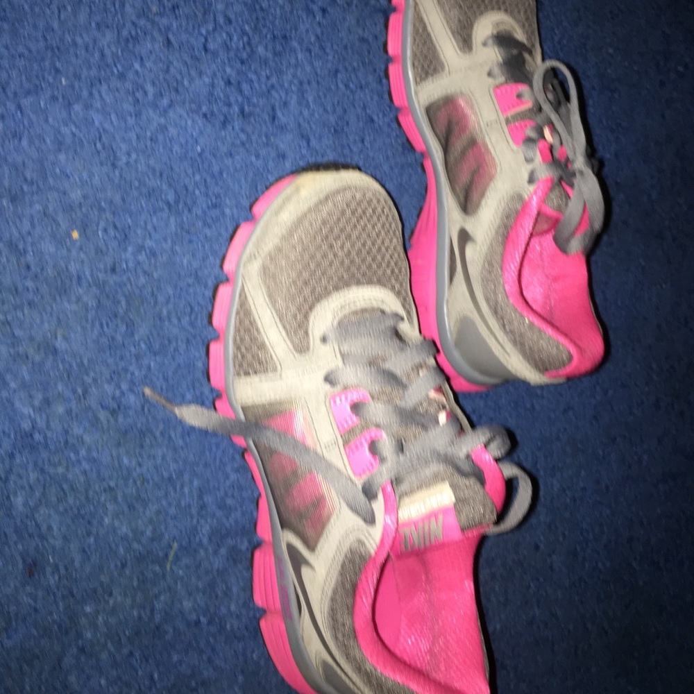 Tennis Shoes